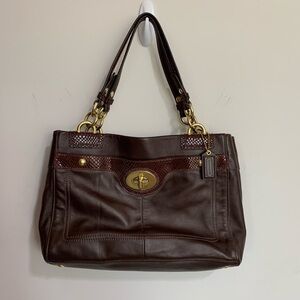 Coach Penelope Brown Leather Shoulder Bag Gold Hardware Classic Timeless